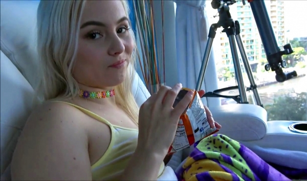 Брат жестко трахает сеструху без парня! Горячий инцест в HD