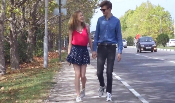 Неопытная русская парочка: сладкий кунилингус, глубокий минет и первый жаркий трах! Топ HD порно