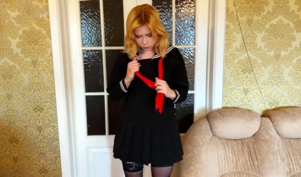 Коммунист-папаша жестко отымел студентку-падчерицу за шалости! Инцест воспитание по-русски в HD