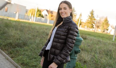 Чешская красотка за 500 крон: жадно сосет хуй и трахается с пикапером! HD порнуха