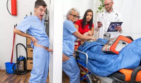 В больнице трахаем только непривитых! Не лечим — рвём пизду в HD порно