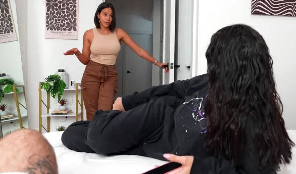 Мачеха учит пасынка ебле: он выебал мамку до охуительного оргазма от кайфа! Топ HD порно