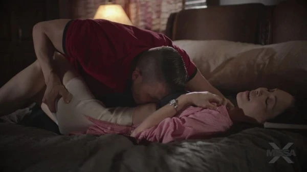 Пасынок из тюрьмы жестко выебал новую мачеху и залил спермой! HD кремпай taboo 2025